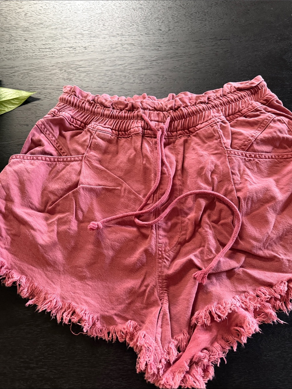 We The Free Rose Pink Elastic Drawstring Frayed-Hem Shorts